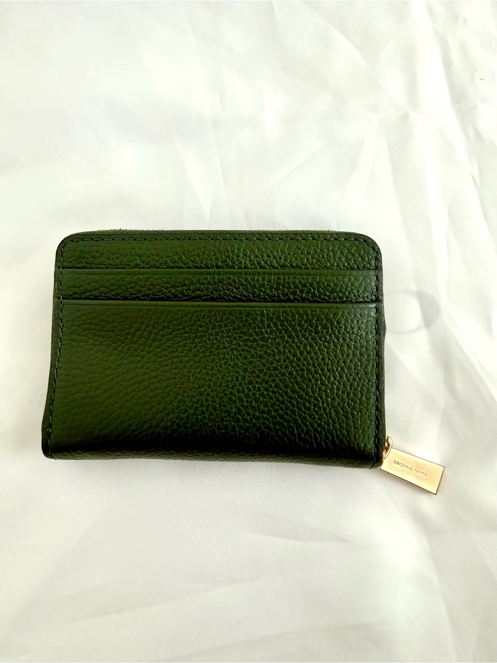 Michael Kors Green Pebbled Leather Zip Card Case - Picture 2 of 5
